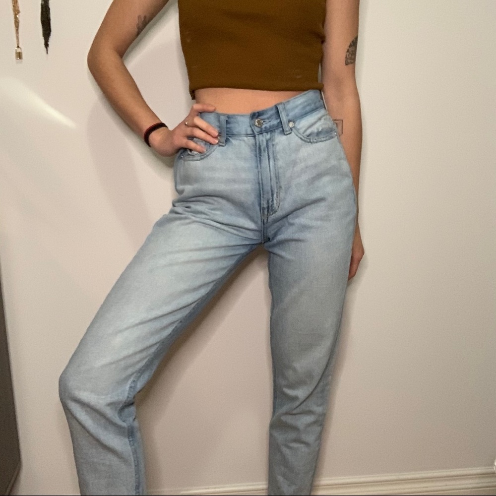 AE high waisted mom jeans in light wash